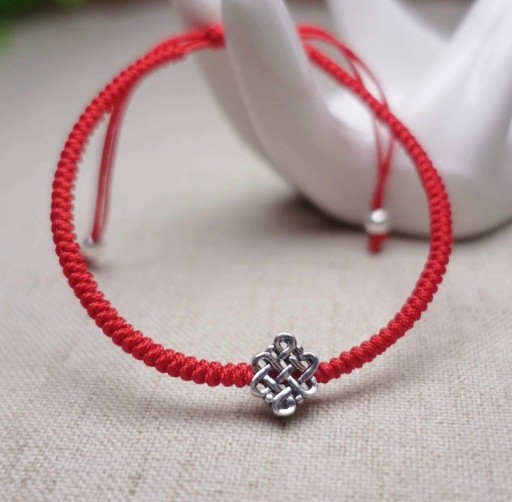 Bracelet pour femmes nœud chinois