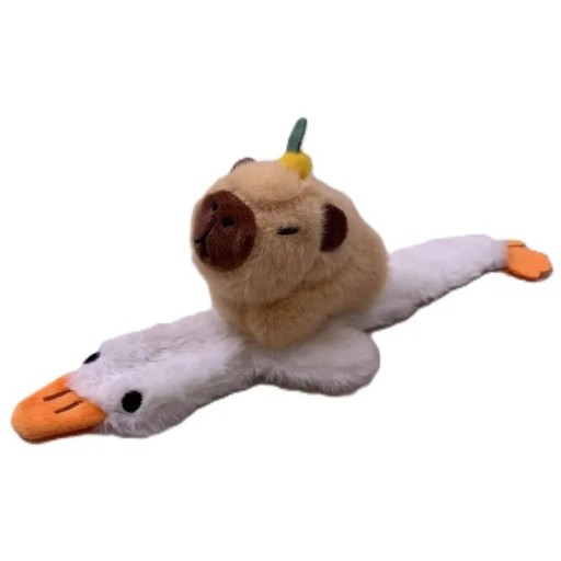 Brățară din pluș cu capibara pe gâscă Jucărie drăgălașă pentru încheietura mâinii 25 × 10 cm Accesoriu adorabil pentru copii Cadou distractiv pentru orice ocazie