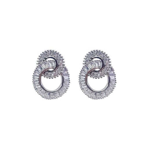 Brincos pendentes femininos de círculos entrelaçados