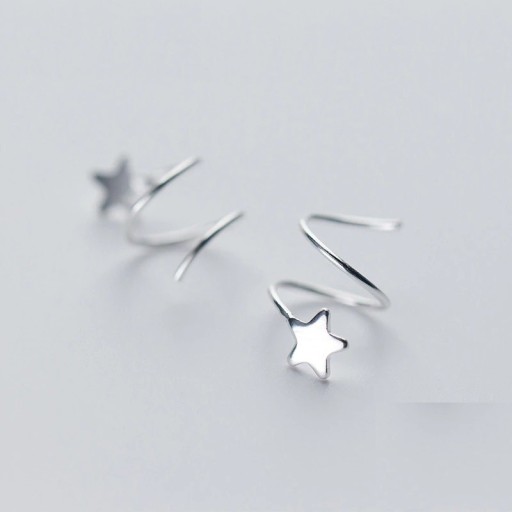 Brincos torcidos para senhora em forma de estrela