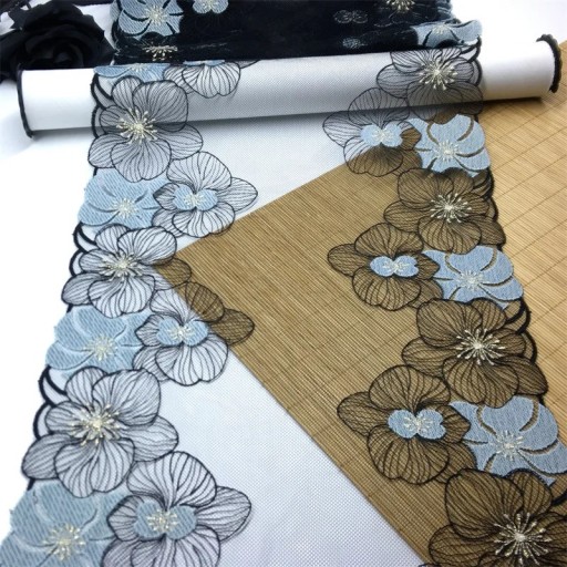 Brodeerattu pitsiverkko 27 x 91 cm Polyesteripitsi sinisten kukkien kuvioilla Koristekangas vaatteiden, koristeiden ja DIY-projektien ompeluun