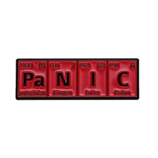 Broșă chimică PaNiC tabel periodic cca 4,1 x 1,3 cm metalică roșie insigna pentru îmbrăcăminte rucsac geantă motiv științific