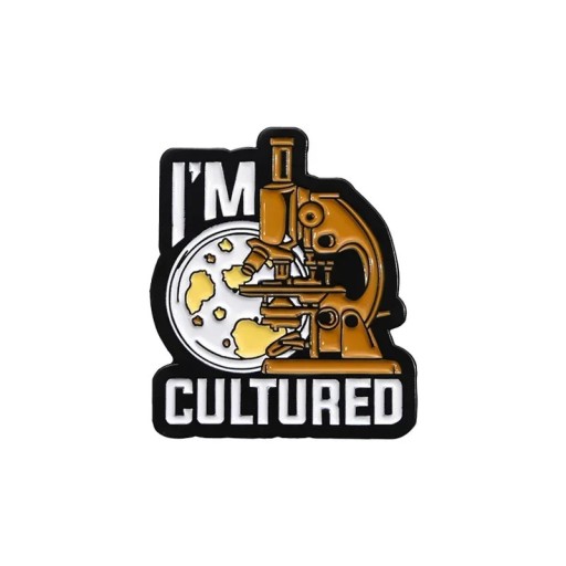 Broșă I’m cultured microscop cca 2,8 x 2,3 cm insignă metalică multicoloră pentru îmbrăcăminte rucsac geantă motiv știință echipament de laborator