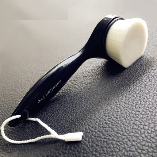 Brosse de detailing pour voiture