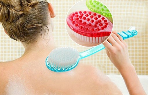 Brosse de massage avec long manche J1997