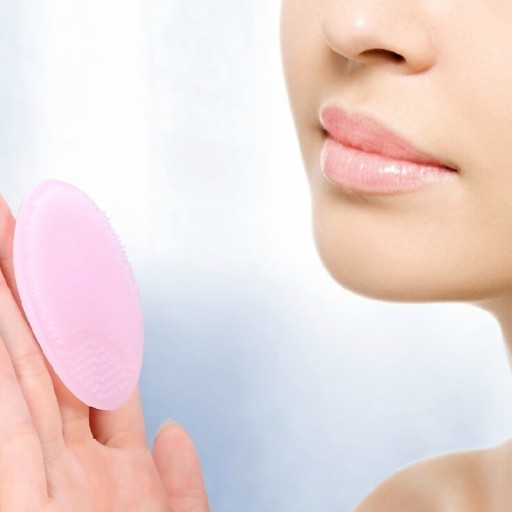 Brosse de nettoyage en silicone pour le visage