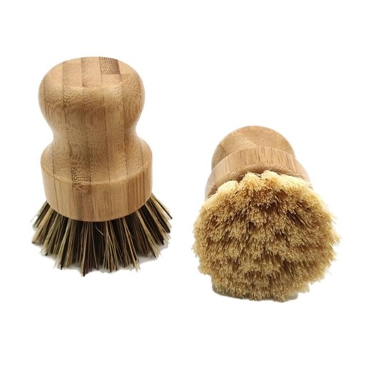 Brosse en bois pour le nettoyage