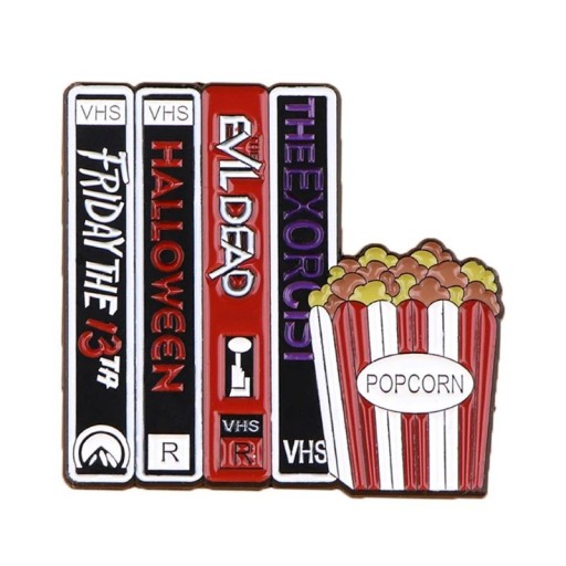 Broszka VHS kasety filmy grozy z popcornem 4,6 x 4,3 cm metalowy pin wielokolorowy odznak na ubrania plecak filmowy motyw