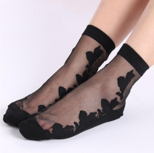 Calcetines de nailon para mujer con rosas