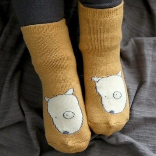 Calcetines infantiles con bordados de animales