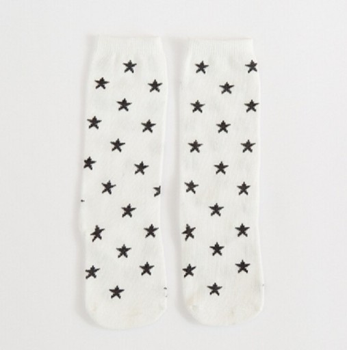 Calcetines infantiles con estrellas