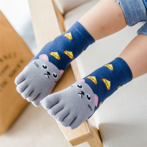 Calcetines infantiles con motivos animales