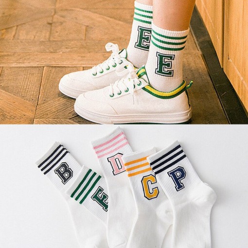 Calze da donna con lettere
