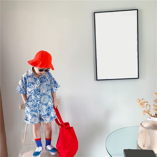 Camicia e pantaloni corti da bambino L1694