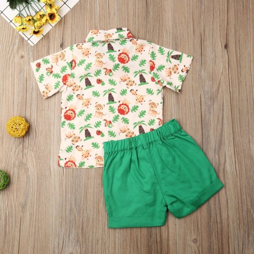 Camicia e pantaloni corti per ragazzi L1567