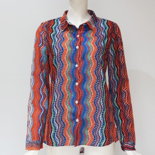 Camisa colorida de mujer Dora