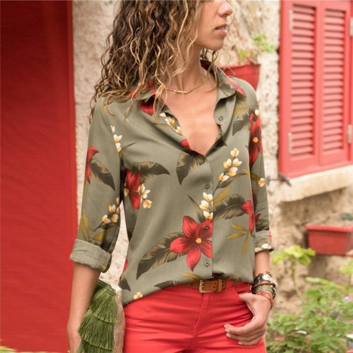 Camisa feminina com flores