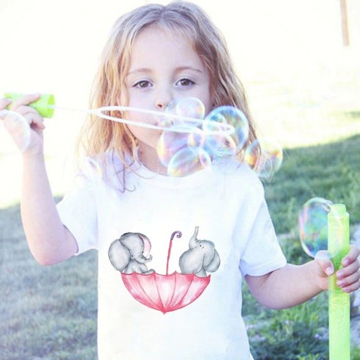 Camiseta de elefante para niña
