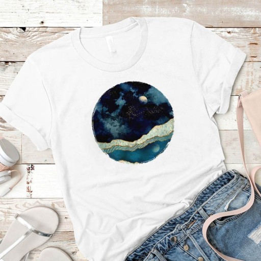 Camiseta de mujer con estampado de naturaleza