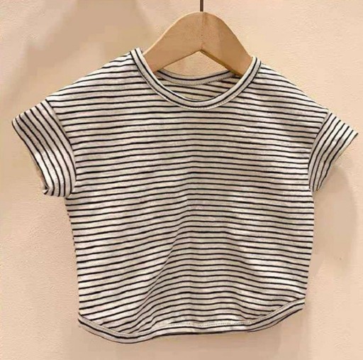 Camiseta de rayas para niños