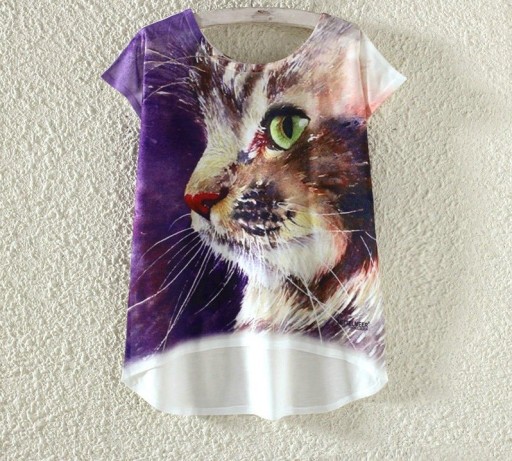 Camiseta feminina com gato