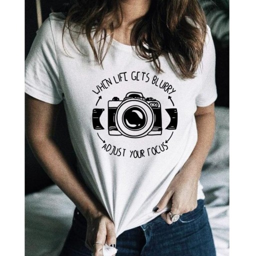 Camiseta feminina com motivo de câmara