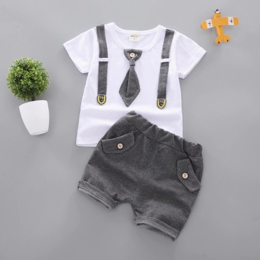 Camiseta y pantalón corto niño L1589