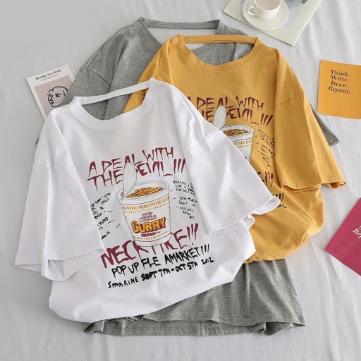 Camisola feminina larga com decote nas costas