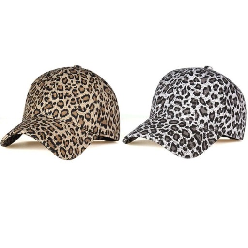 Cap mit Leopardenmuster