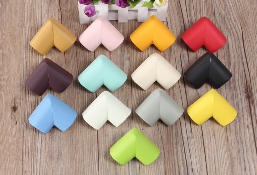 Capa de Proteção para Cantos de Mesa 8 pcs J3160