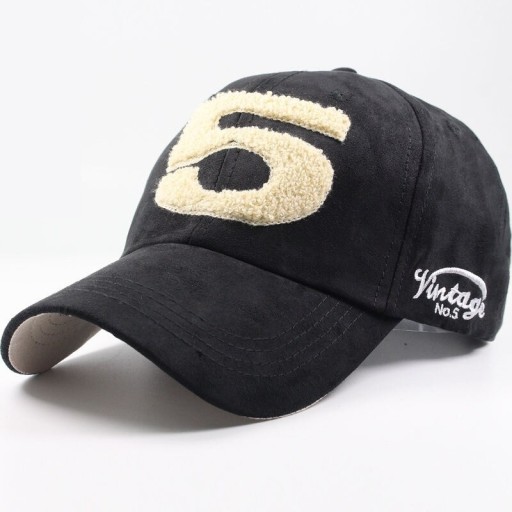 Cappellino con numero