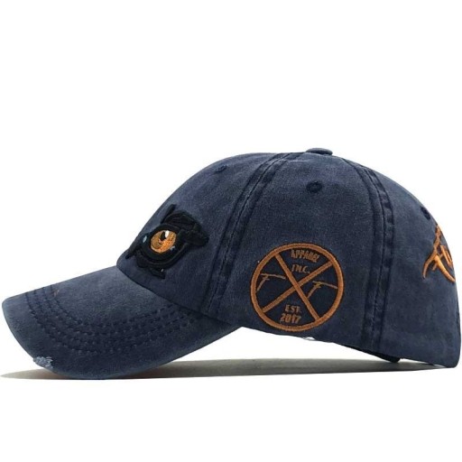 Cappellino da uomo con occhi