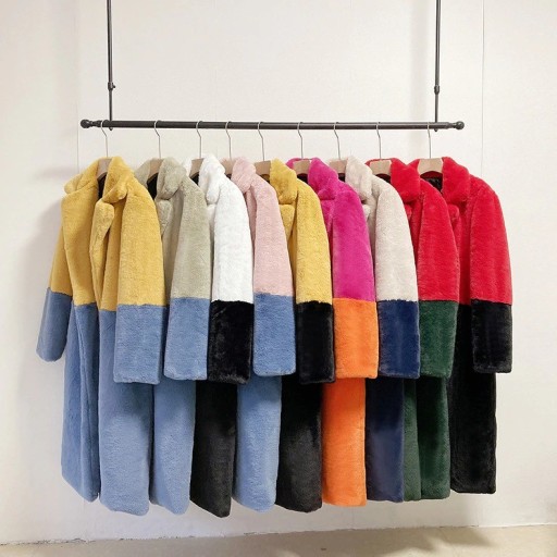 Cappotto da donna in pelliccia sintetica P1826