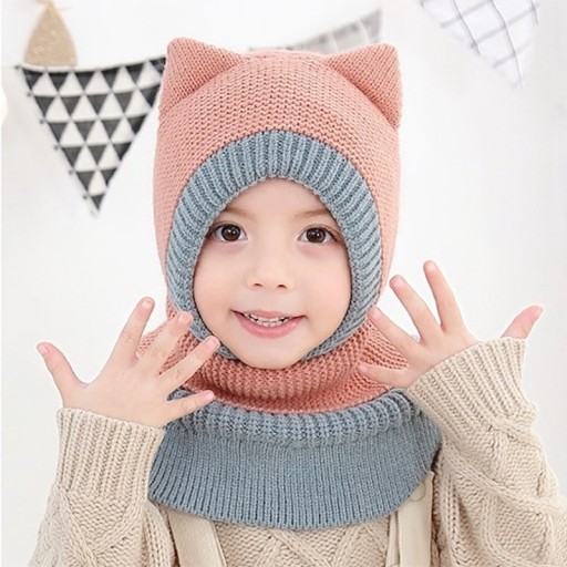 Cappuccio invernale per bambini lavorato a maglia A209