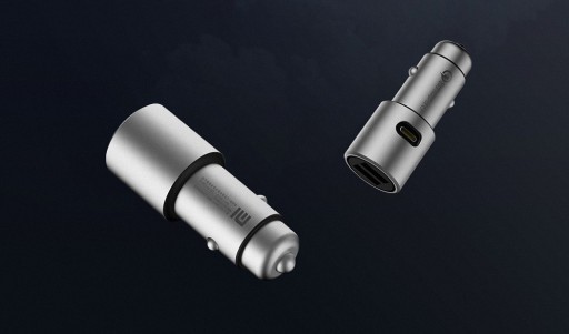 Carregador de USB original para automóvel J737