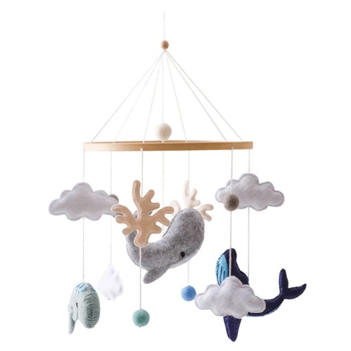 Carrusel colgante sobre la cuna 45 x 25 cm Mundo marino con ballena, conchas, corales, estrellas de mar y aro de madera para colgar