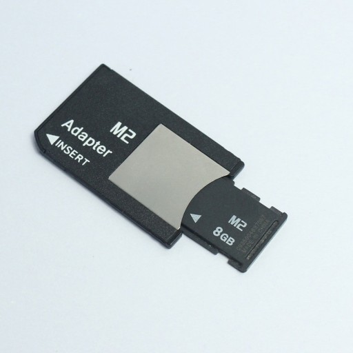 Carte mémoire M2 avec adaptateur