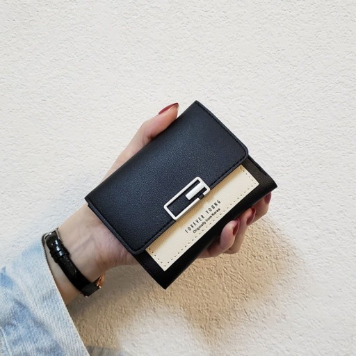 Cartera de piel para mujer pequeña M260