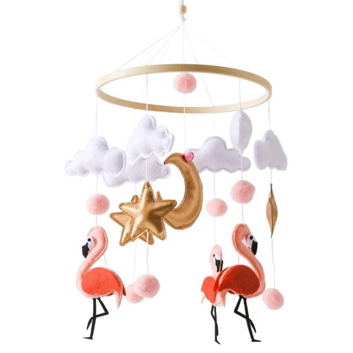Carusel suspendat deasupra pătuțului 45 x 25 cm Cerc din lemn cu flamingo din fetru, stea, lună și nori roz