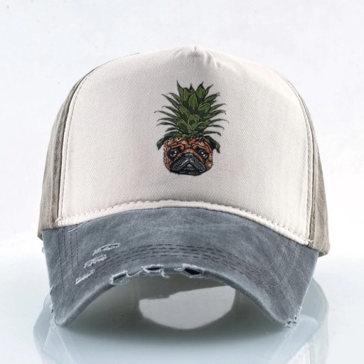 Casquette avec chien T270