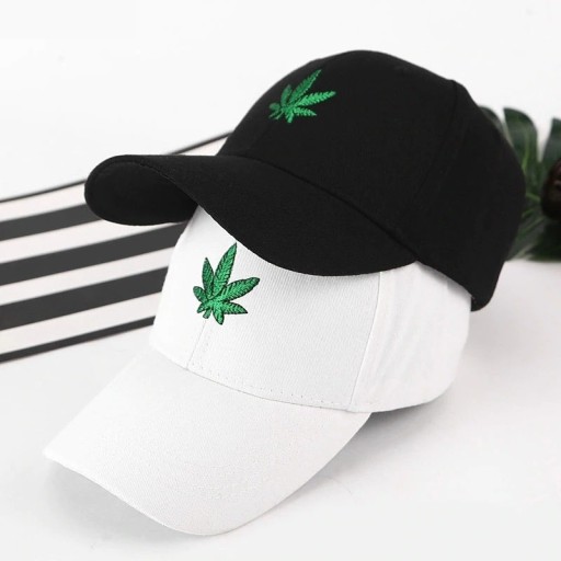 Casquette avec impression T74