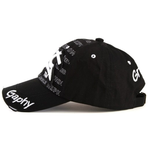 Casquette avec inscription C985