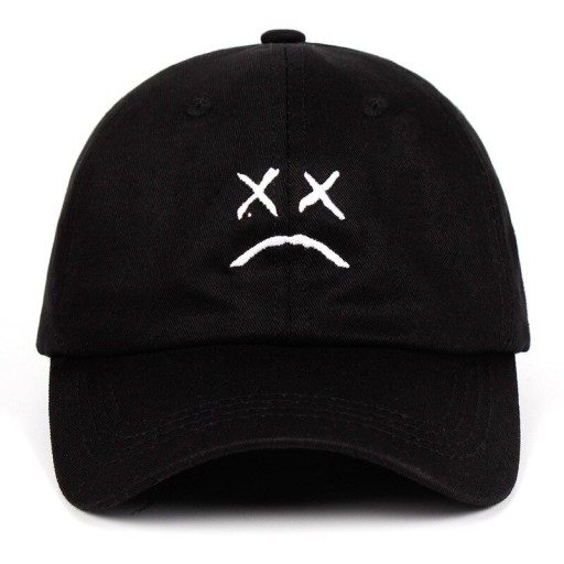 Casquette avec un smiley