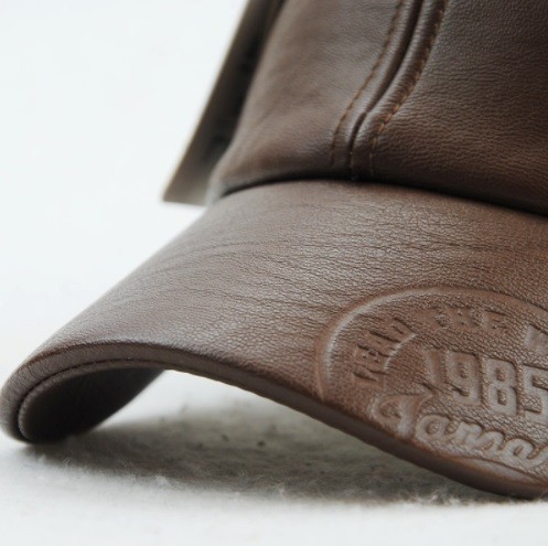 Casquette en cuir pour homme - 2 versions