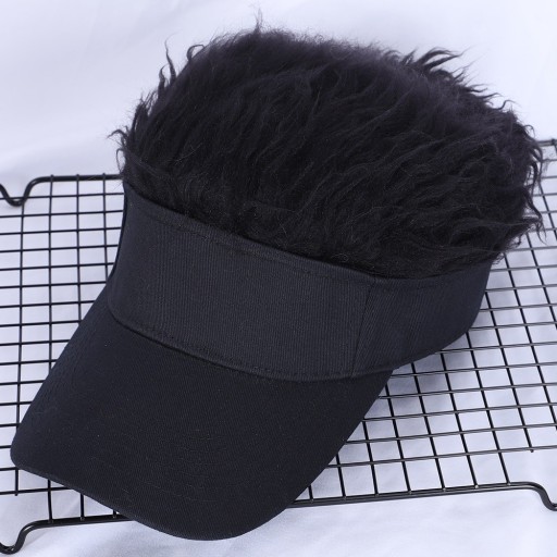 Casquette pour homme avec cheveux faux