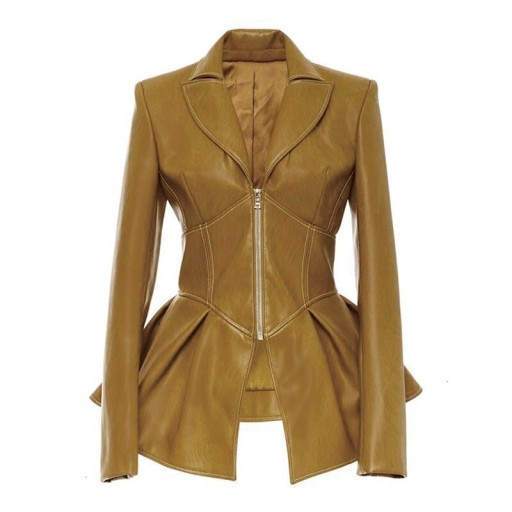 Chaqueta de cuero ajustada para mujer