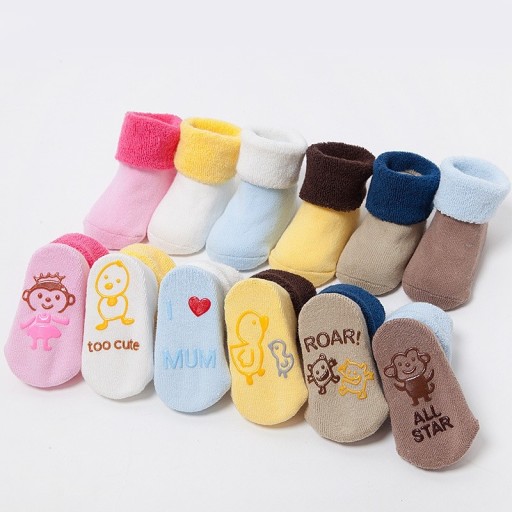 Chaussettes antidérapantes pour enfants A1496