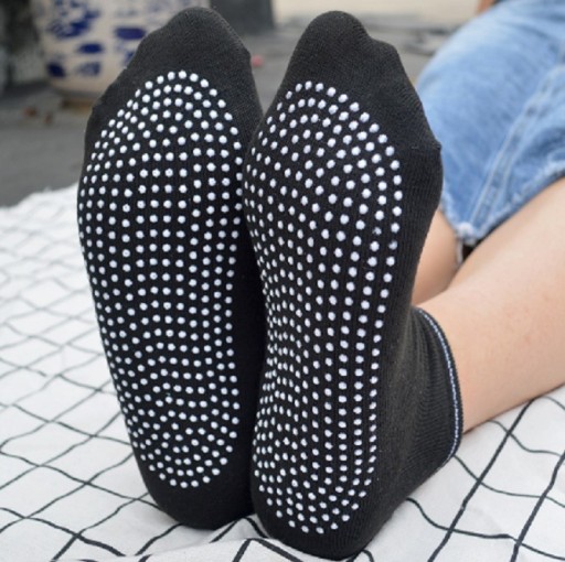 Chaussettes antidérapantes pour femmes