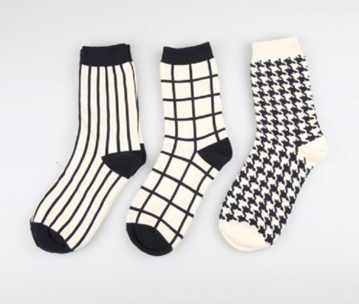 Chaussettes noir et blanc