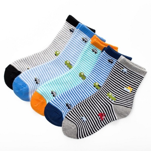 Chaussettes pour enfants avec des voitures - 5 paires